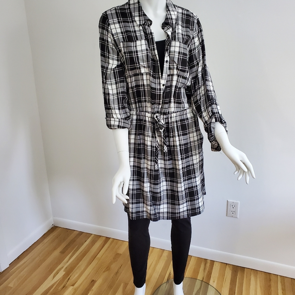Black and white shirt dress